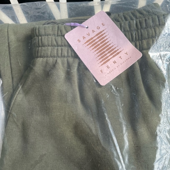 Savage X Fenty Deep Forest Green Xssential Rolled Cuff Jogger Pants - Picture 10 of 15